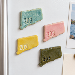 Ceramic Connecticut Magnet